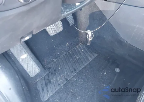 2018 Buick Regal Sportback Essence z USA, uszkodzony, nr VIN W04GP6SX5J1116226